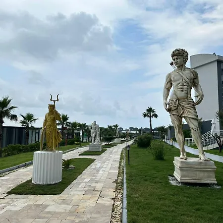 Jura Lara Hotel *